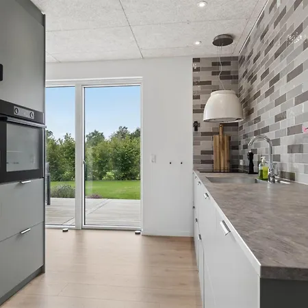 Ragmar - 525m From The Sea By Interhome